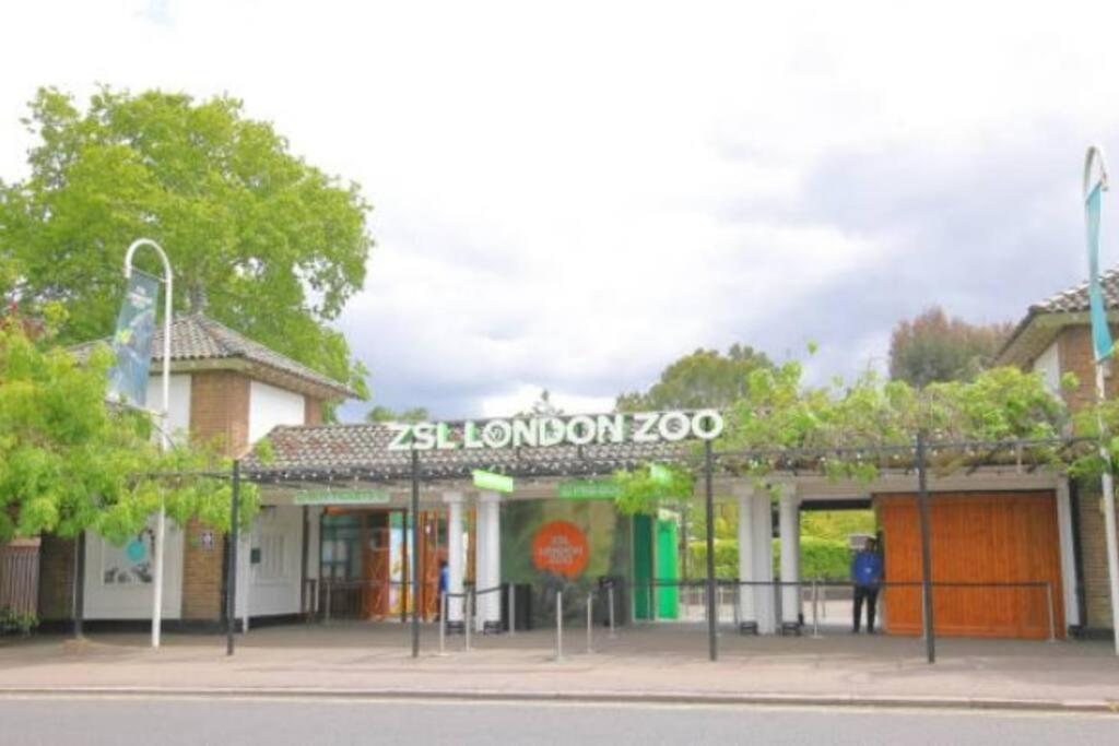 Boutique Modern Hotel Room For Two Near Tube And Bus Stations London Exterior foto